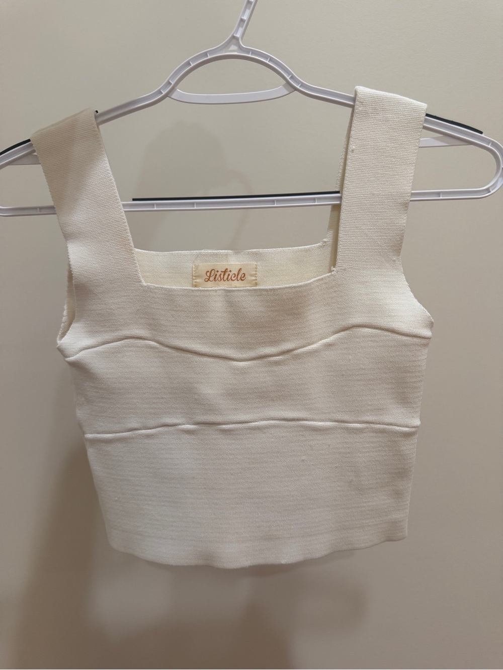 Listicle Cream Square-Neck Crop Tank